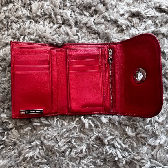 Marc by Marc Jacobs Red Leather Wallet - Picture 3 of 6
